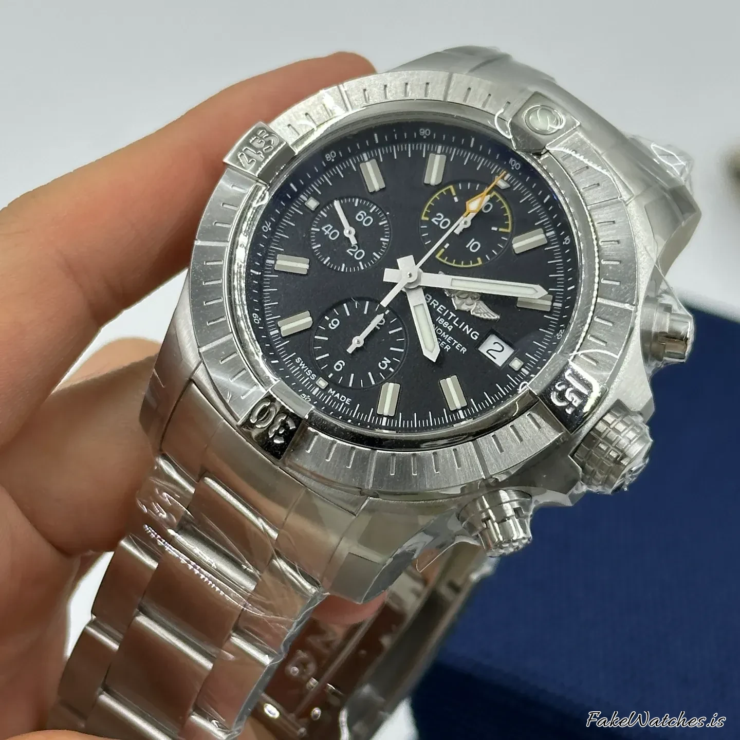 breitling-avenger-a13317101b1a1-3231