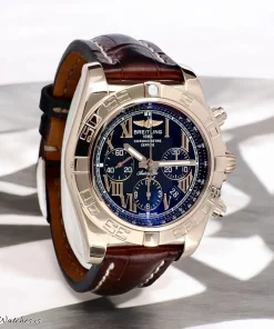 Alternative view of Breitling Chronomat 44 HB011012/B957/375H Automatic 44mm Unisex Replica Watch - Black Dial, Rose Gold Case