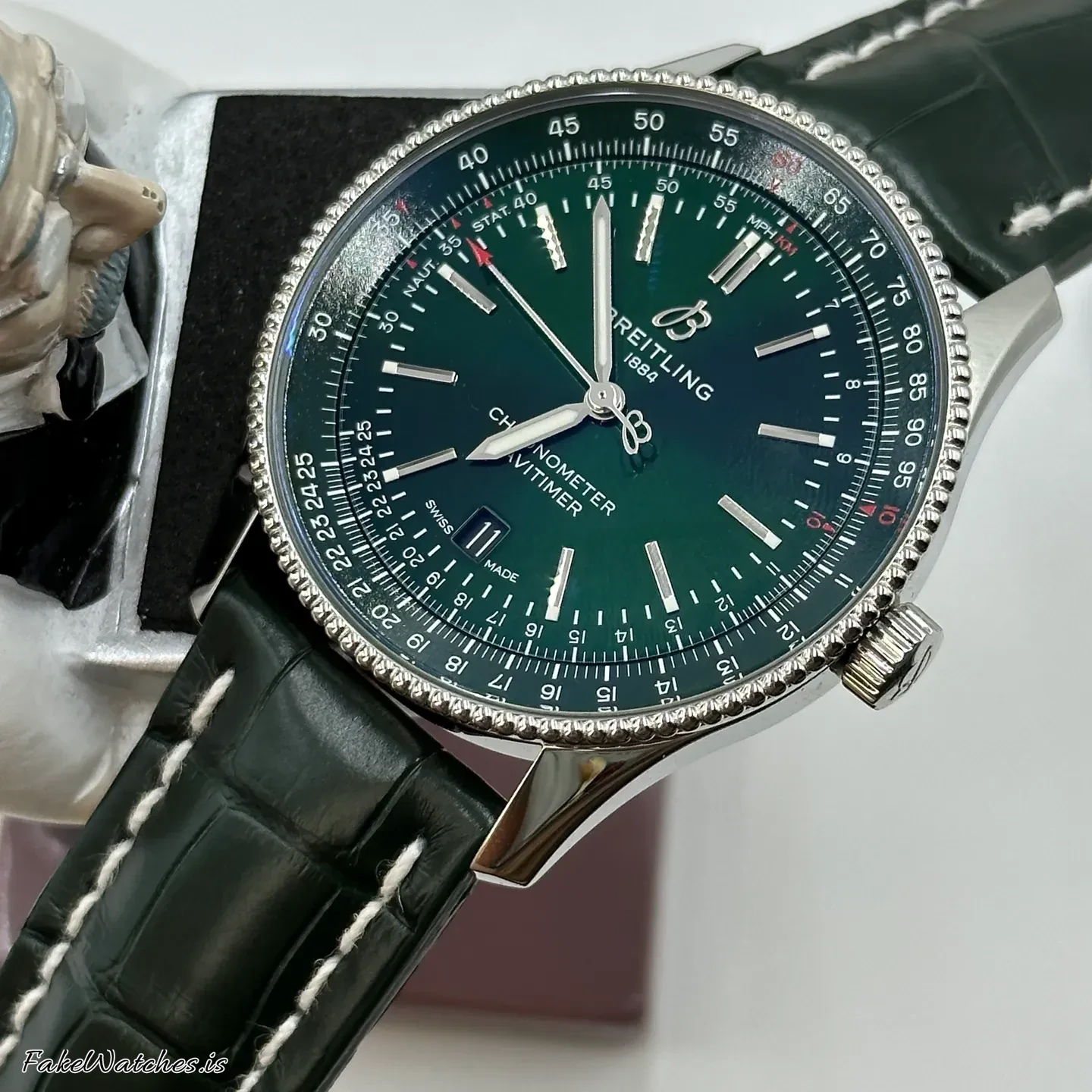 breitling-navitimer-a17326361l1p1-3505