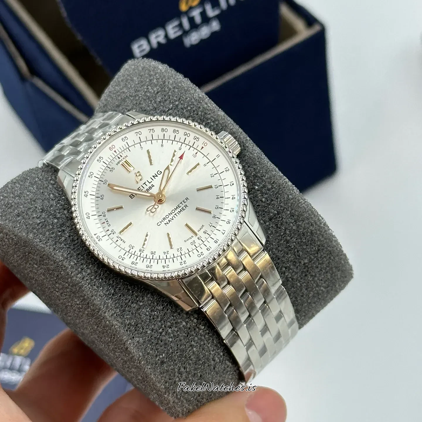 breitling-navitimer-a17395f41g1a1-8527