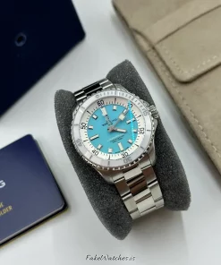 Alternative view of Breitling Superocean 36 A17377211C1A1 Automatic 36mm Female Replica Watch - Blue Dial, Steel Case