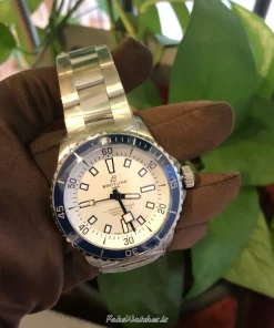 Alternative view of Breitling Superocean 42 A17375E71G1A1 Automatic 42mm Unisex Replica Watch - White Dial, Steel Case