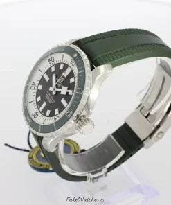 Alternative view of Breitling Superocean 44 A17376A31L1S1 Automatic 44mm Unisex Replica Watch - Green Dial, Steel Case
