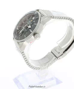 Alternative view of Breitling Superocean Heritage II 42 AB2010121L1A1 Automatic 44mm Unisex Replica Watch - Green Dial, Steel Case