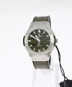 Hublot Classic Fusion 565.NX.8970.LR Automatic 38mm Unisex Replica Watch - Green Dial, Titanium Case