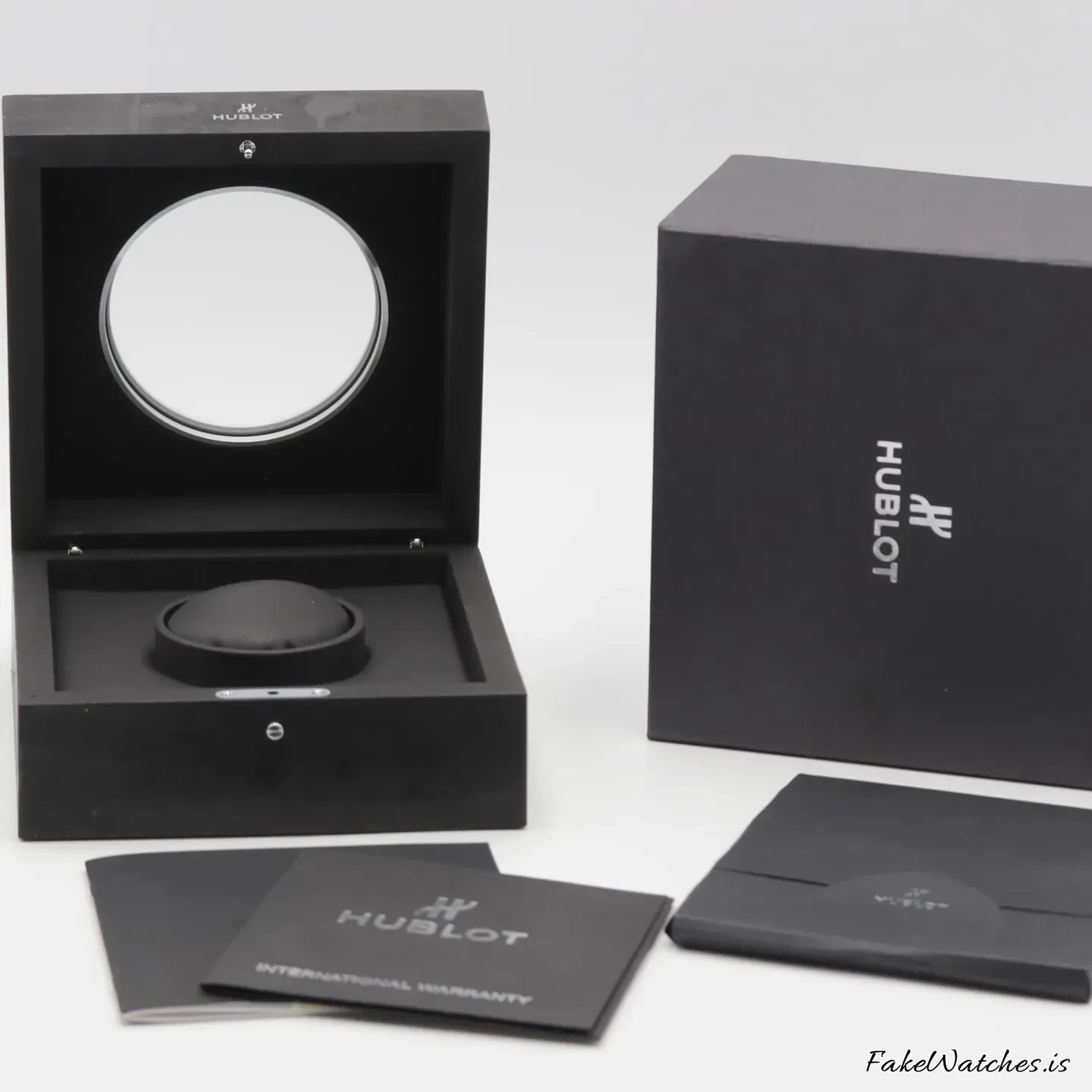 hublot-classic-fusion-blue-521.nx.7170.lr-13451