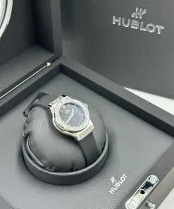 Alternative view of Hublot Classic Fusion Quartz 581.NX.1470.RX.1104 Quartz 33mm Female Replica Watch - Black Dial, Titanium Case