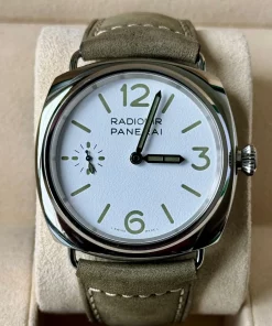 Alternative view of Panerai Radiomir 8 Days PAM01384 Manual winding 45mm Unisex Replica Watch - White Dial, Steel Case