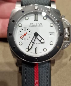 Alternative view of Panerai Submersible PAM01579 Automatic 42mm Unisex Replica Watch - White Dial, Steel Case