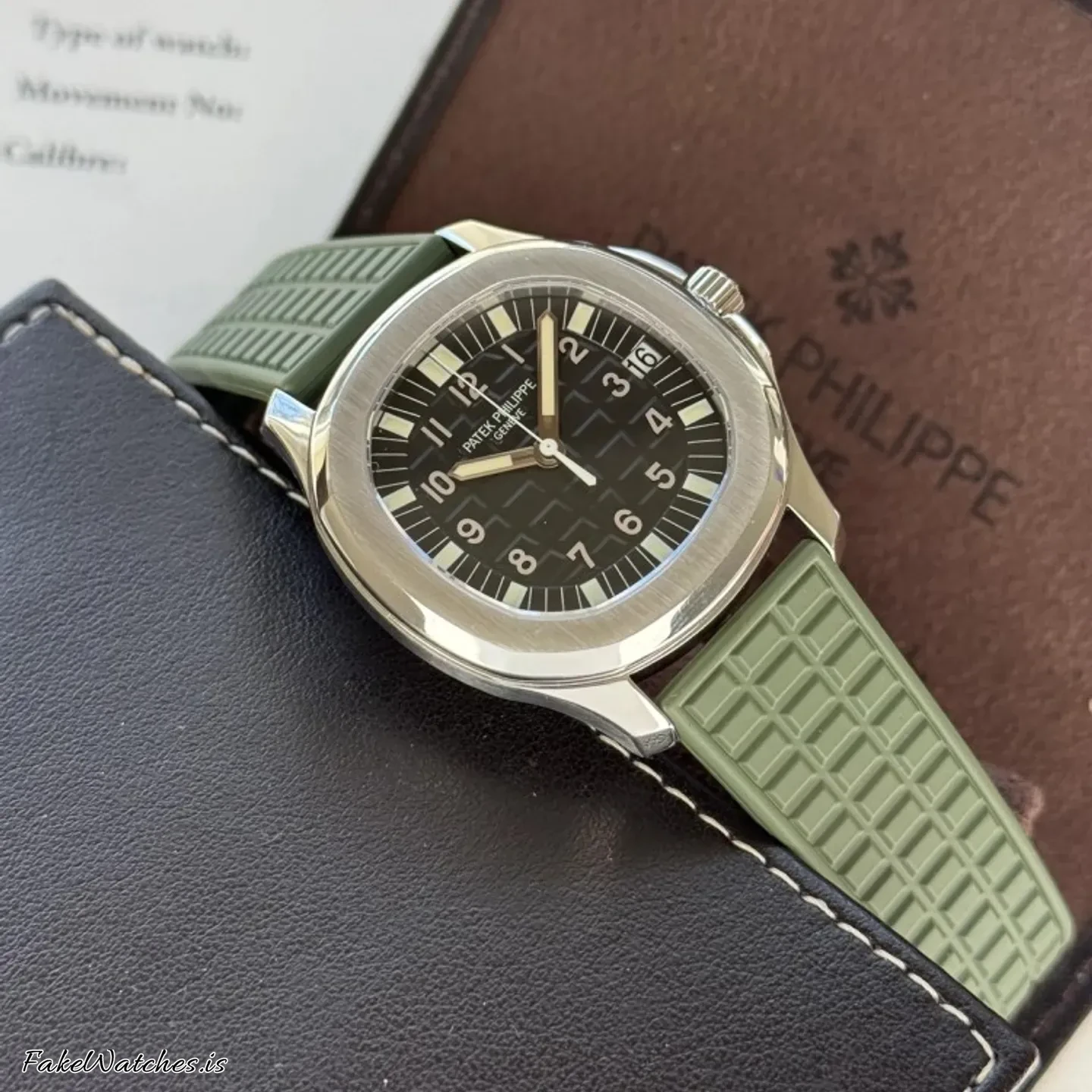 patek-philippe-aquanaut-5065-1717