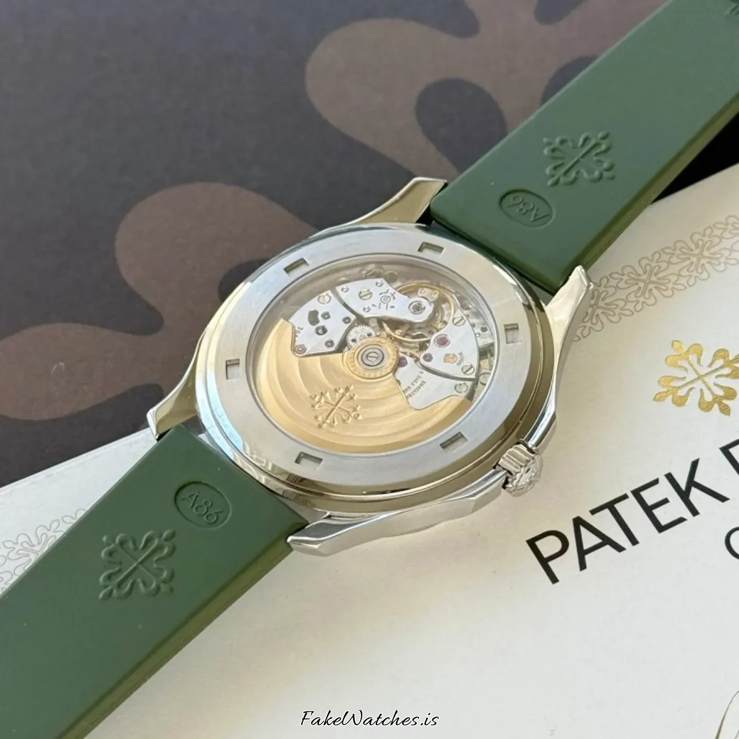 patek-philippe-aquanaut-5065-1724