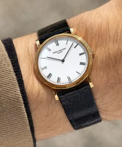 Patek Philippe Calatrava 3520 Manual winding 32mm Unisex Replica Watch - White Dial, Yellow Gold Case