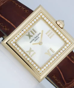 Patek Philippe Gondolo 4868 Quartz 28mm Female Replica Watch - Silver Dial, Yellow Gold Case
