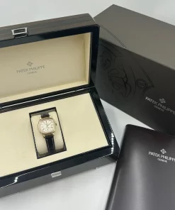 Alternative view of Patek Philippe Gondolo 7041R-001 Manual winding 33mm Female Replica Watch - Silver Dial, Rose Gold Case