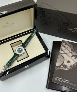 Alternative view of Patek Philippe World Time Chronograph 5930P-001 Automatic 39mm Unisex Replica Watch - Green Dial, Platinum Case