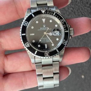 Rolex Submariner 116610LN 40mm Black Dial Automatic Men's Watch with Silver-Tone Steel Bracelet