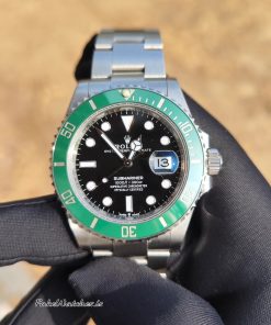Rolex Submariner 126610LV Green Dial Men's Automatic Watch – Silver 40mm Stainless Steel Bracelet