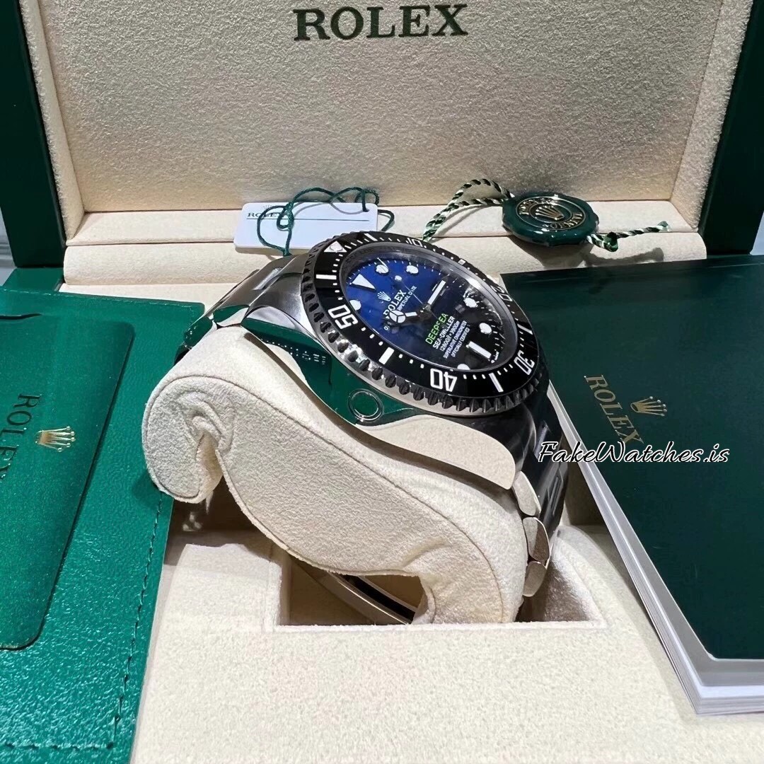 deepsea-sea-dweller-126660-d-blue_01