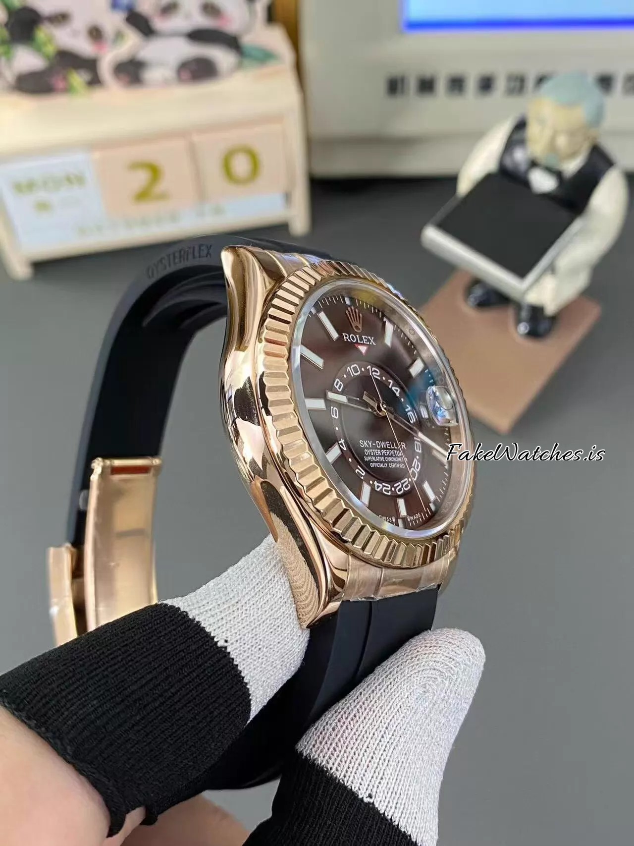 Rolex Sky-Dweller 42MM Rose Gold Black Dial Oysterflex Swiss Replica Automatic GMT Mens Watch - Image 4