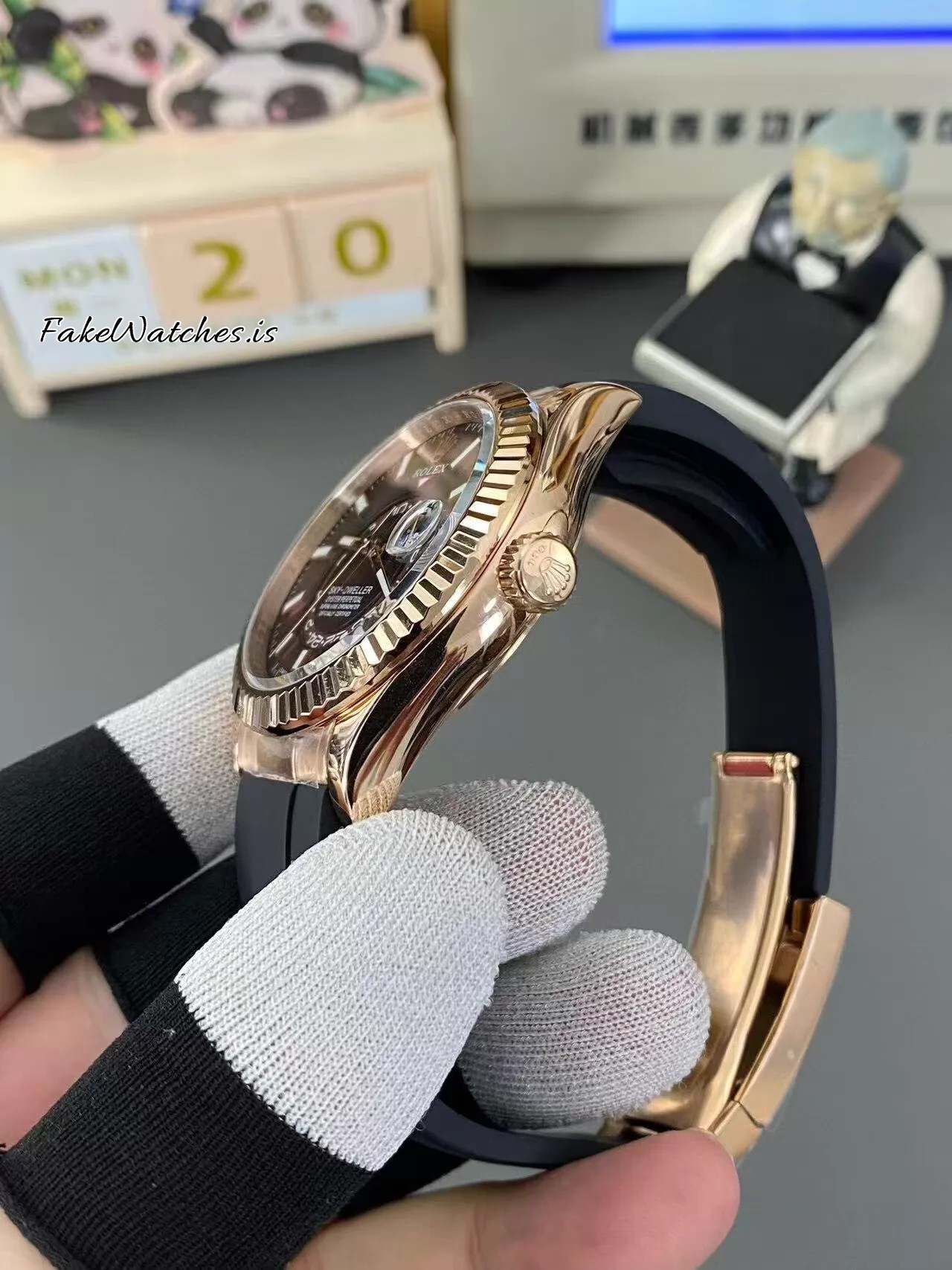 Rolex Sky-Dweller 42MM Rose Gold Black Dial Oysterflex Swiss Replica Automatic GMT Mens Watch - Image 5