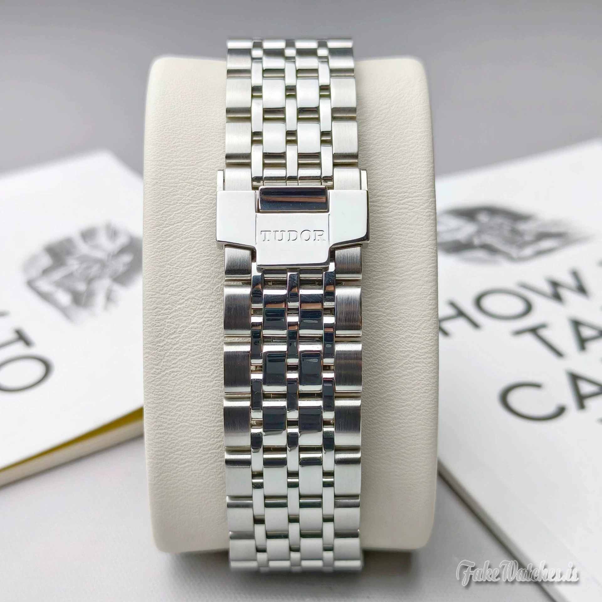 Tudor 1926 41mm Automatic Stainless Steel Watch M91650-0011 White Embossed Dial Gold Markers - Image 3