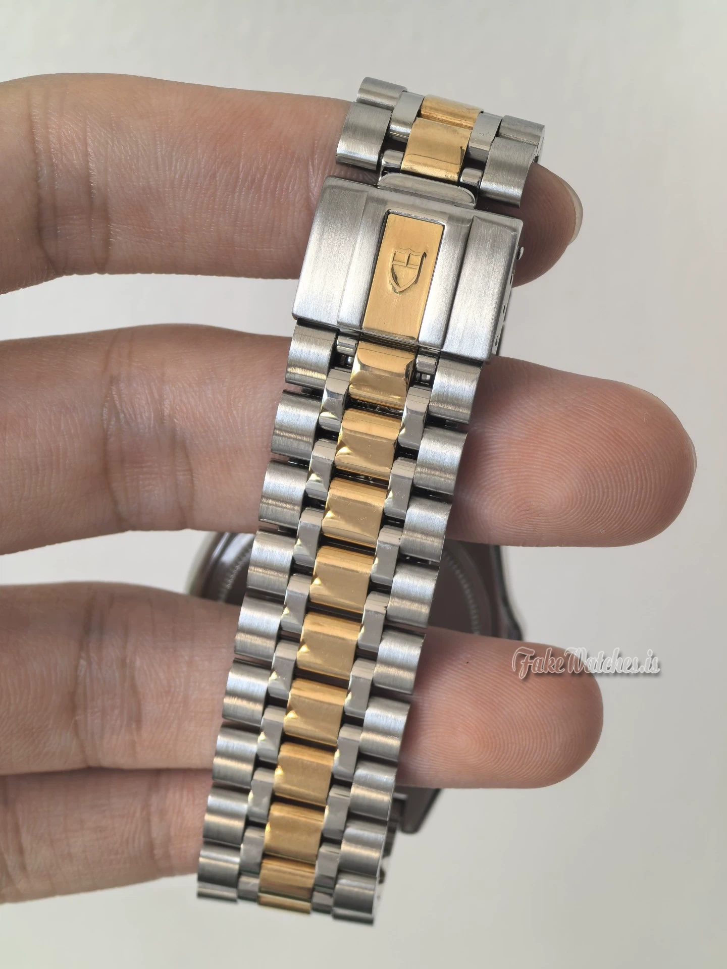 Tudor Monarch 38083 Two Tone Automatic Watch Chinese Zodiac Bezel GMT Red Hand 36mm - Image 4