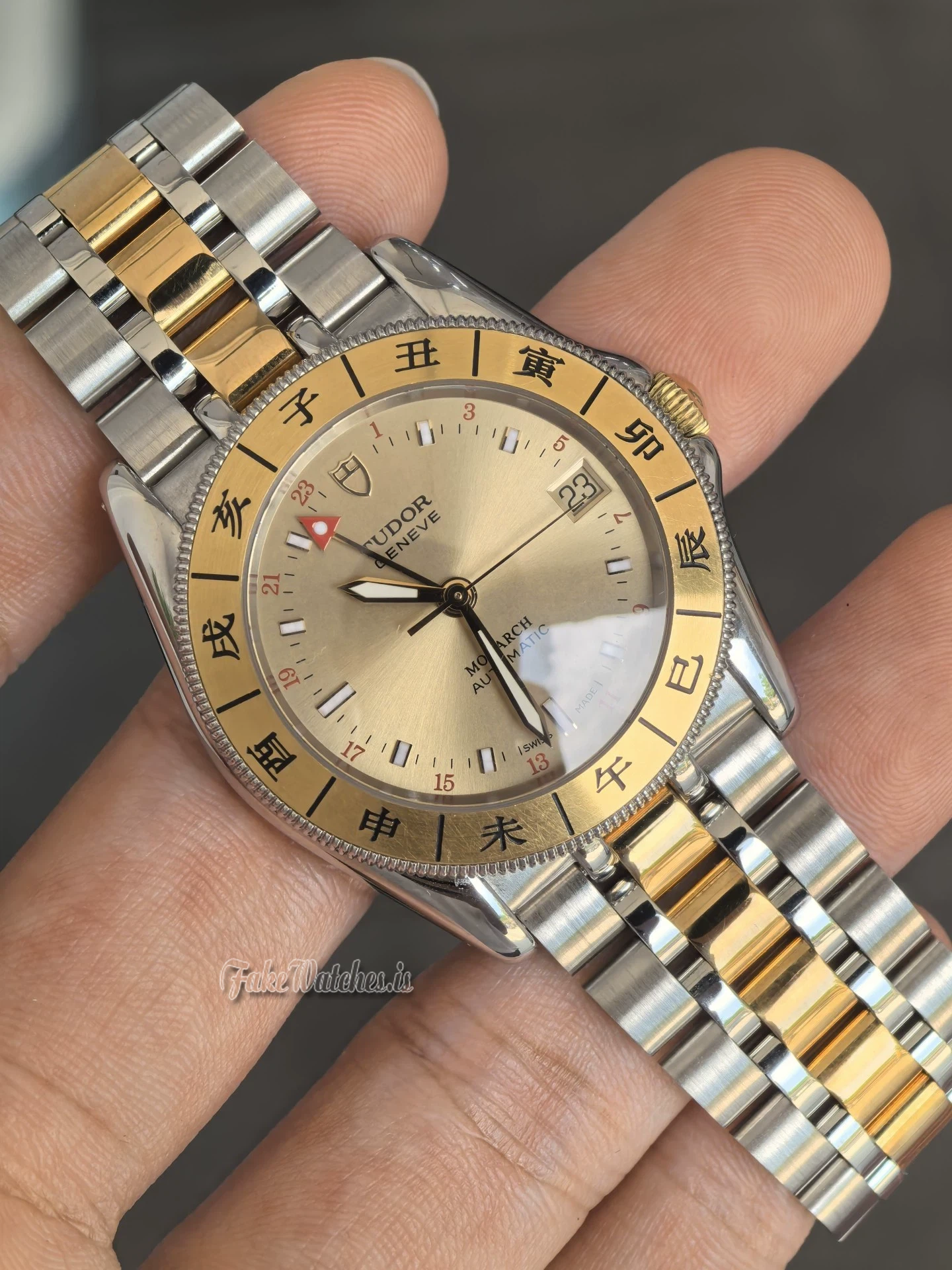 Tudor Monarch 38083 Two Tone Automatic Watch Chinese Zodiac Bezel GMT Red Hand 36mm - Image 3