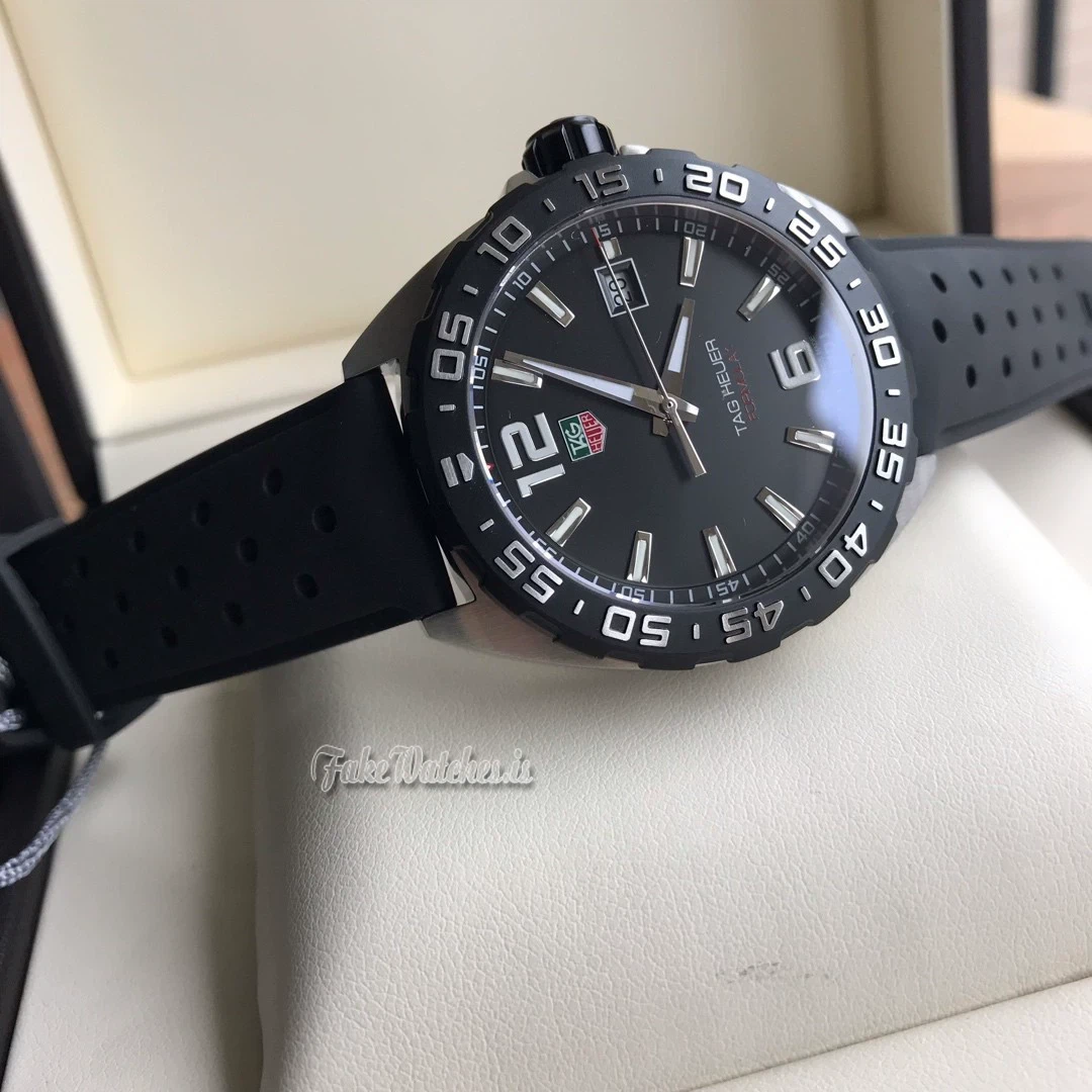 TAG Heuer Formula 1 Black Dial Rubber Strap Mens Watch WAZ1110 FT8023 41mm Swiss Quartz - Image 4