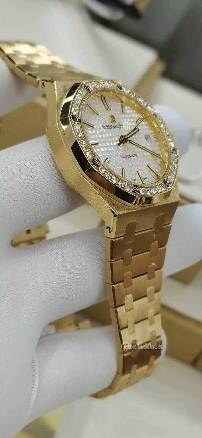 Audemars Piguet Royal Oak 37mm 15451OR Rose Gold Diamond Bezel Silver Dial Automatic Watch 15451OR.OO.1256OR.01 - Image 4